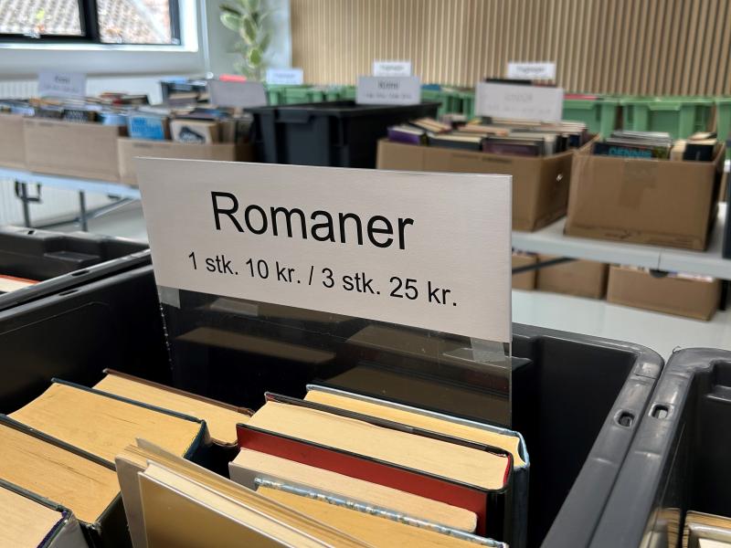 Bogsalg i bibliotekets kælder